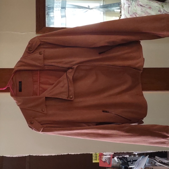 Pink Suede Spring Jacket - Picture 2 of 6